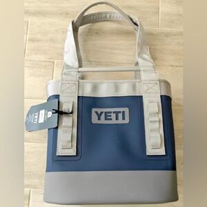 🔥  NWT YETI Camino 20 Carryall Tote Bag, Navy